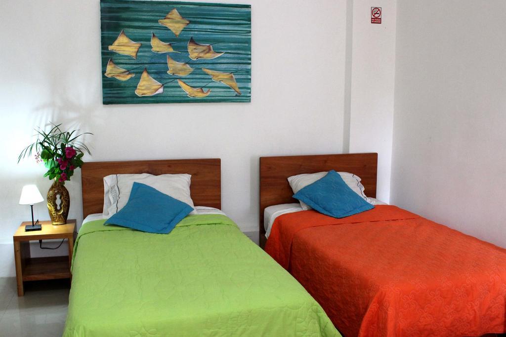 The Galapagos Pearl B&B Puerto Ayora  Chambre photo